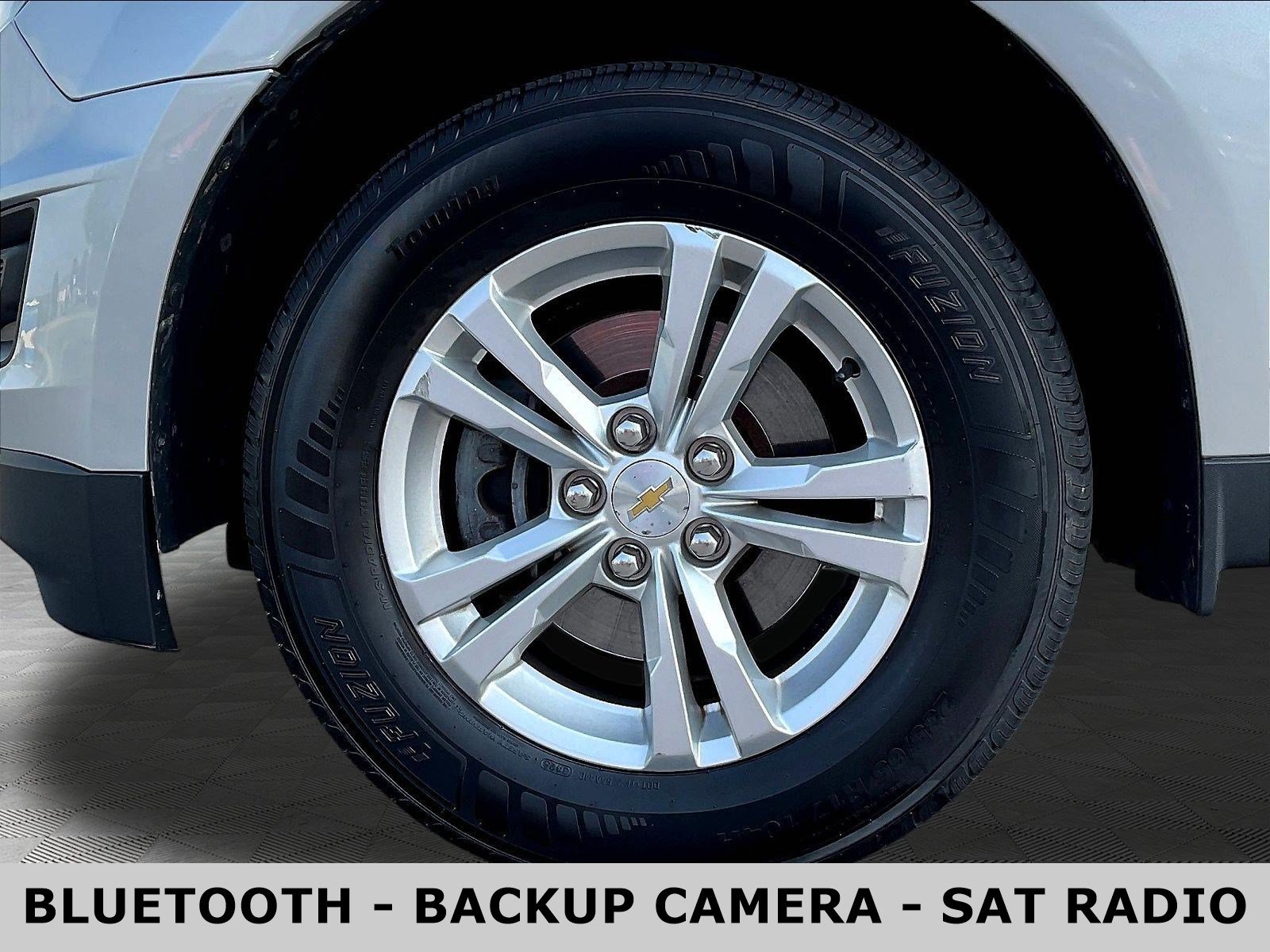 Used 2017 Chevrolet Equinox LS FWD image 35