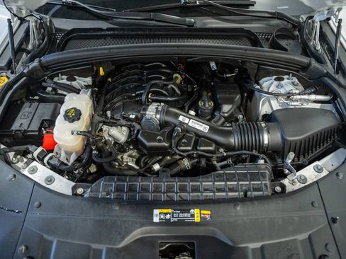Certified 2023 Jeep Grand Cherokee Limited AWD/4WD image 21