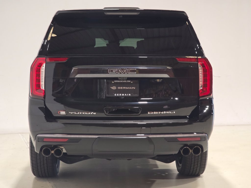 Used 2024 GMC Yukon Denali Ultimate w/ LPO, Floor Liner Package AWD/4WD image 6