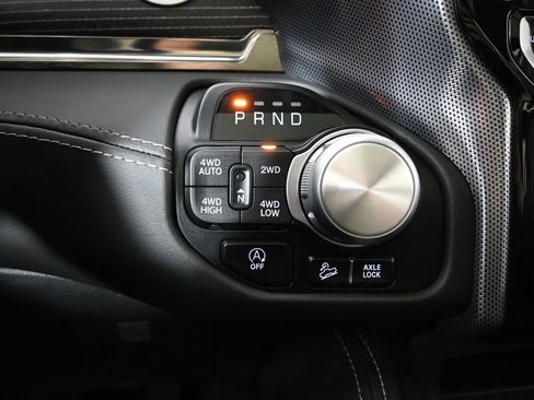 Used 2020 RAM 1500 Limited AWD/4WD image 32