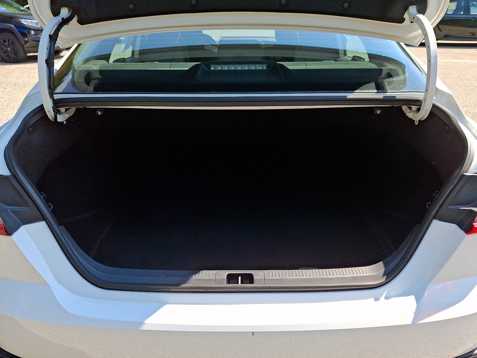 Certified 2025 Toyota Camry SE FWD image 29