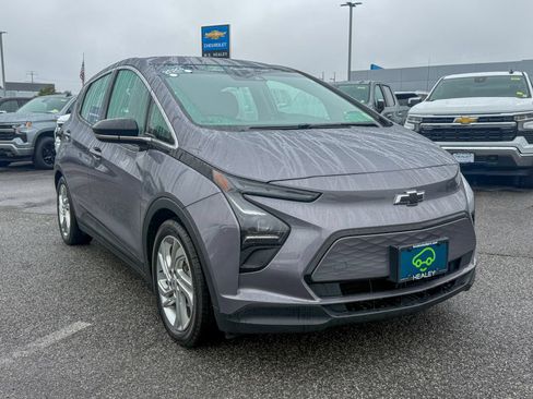 Certified 2023 Chevrolet Bolt LT w/ Driver Confidence Package FWD image 1