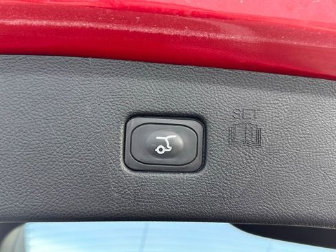 Certified 2024 Ford Edge SEL w/ Convenience Package AWD/4WD image 18