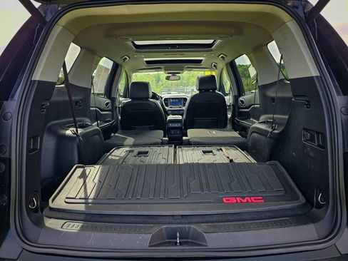 Used 2019 GMC Acadia SLT AWD/4WD image 35