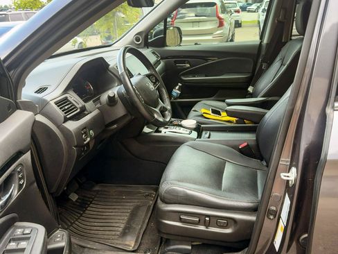 Used 2021 Honda Pilot Elite image 5