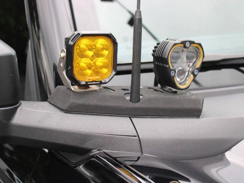 Used 2024 Ford Bronco Black Diamond w/ Sasquatch Package AWD/4WD image 3