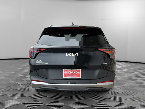 New 2026 Kia Sportage EX image 5