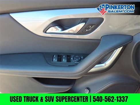 Used 2020 Chevrolet Blazer LT image 16