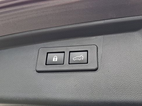 Used 2022 Subaru Outback Wilderness AWD/4WD image 31
