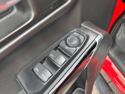 Used 2019 Chevrolet Silverado 1500 LT Trail Boss AWD/4WD image 11