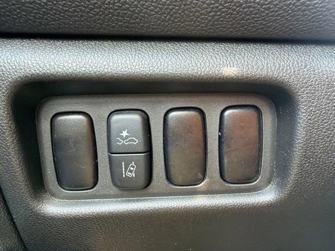 Used 2025 Mitsubishi Outlander Sport ES AWD/4WD image 30