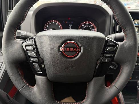 New 2026 Nissan Frontier PRO-4X w/ Pro-4x Convenience Package image 21