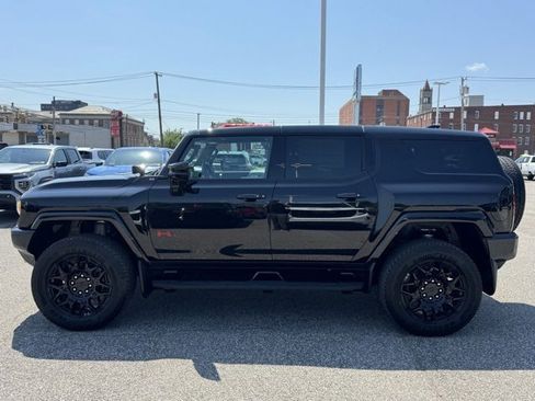 New 2025 GMC Hummer EV 2X w/ LPO, Illumination Package image 2