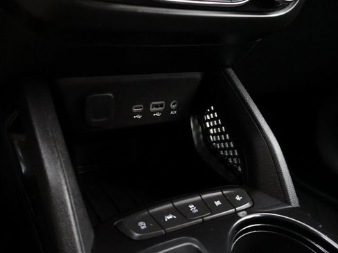 Used 2022 Chevrolet TrailBlazer LT w/ Driver Confidence Package image 37