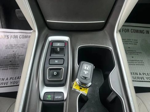 Used 2021 Honda Accord Touring image 44