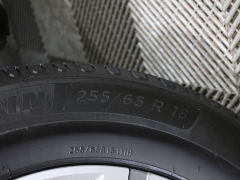 Used 2017 Chevrolet Traverse LT image 35