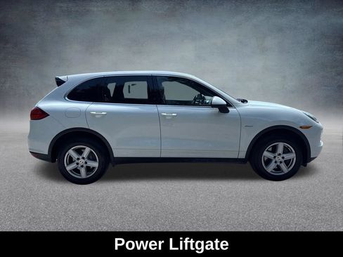 Used 2013 Porsche Cayenne Diesel AWD/4WD image 6