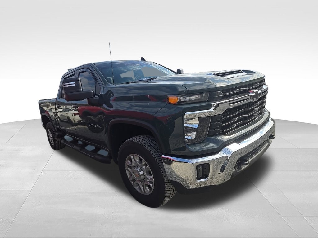 Used 2026 Chevrolet Silverado 2500 LT AWD/4WD image 4