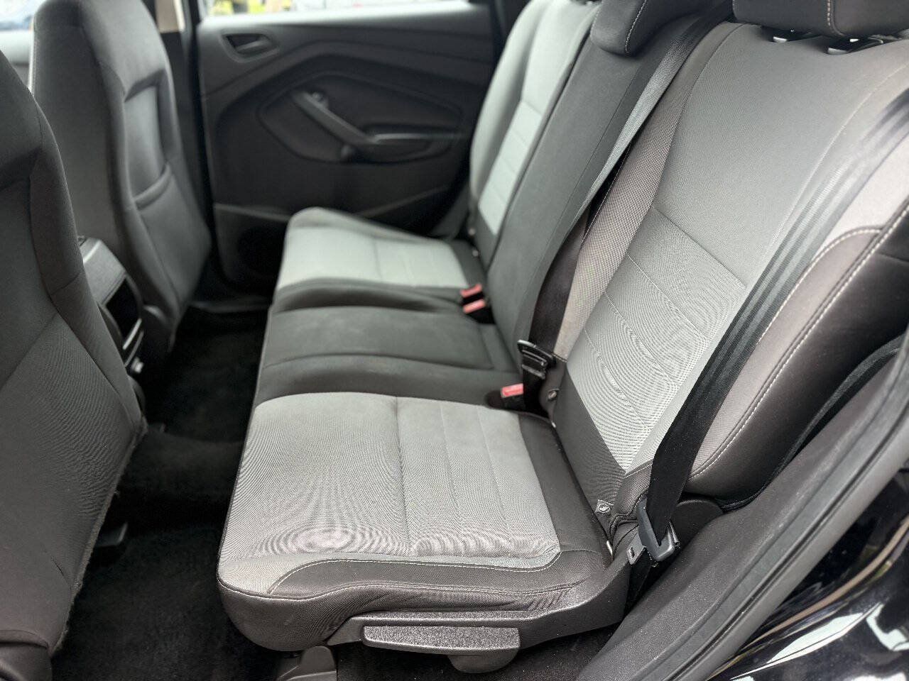 Used 2019 Ford Escape S FWD image 8