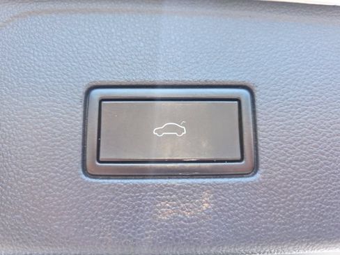 Used 2021 Volkswagen Atlas SEL Premium AWD/4WD image 31