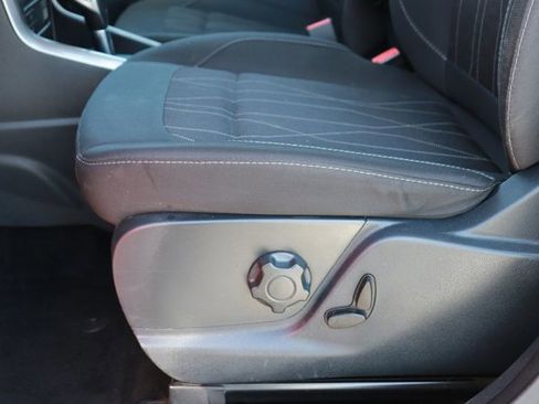 Used 2019 Ford EcoSport SE w/ SE Convenience Package image 11