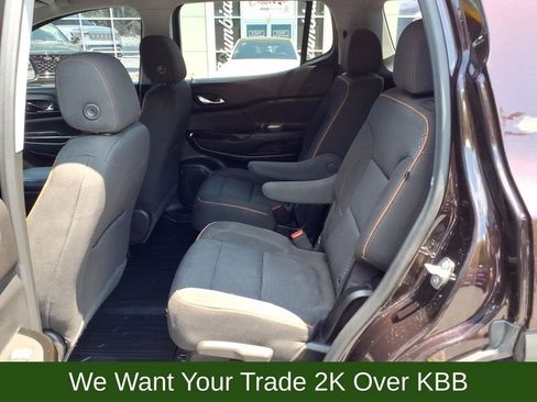 Used 2021 GMC Acadia AT4 w/ LPO, Floor Liner Package AWD/4WD image 10