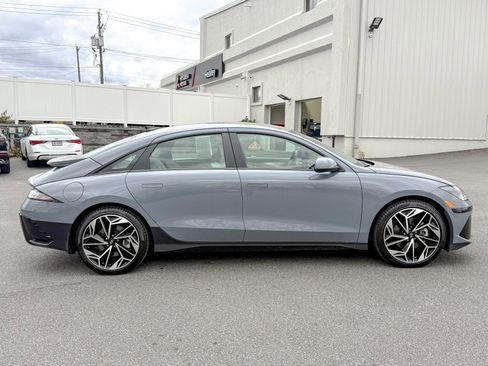 Used 2023 Hyundai Ioniq 6 SEL image 7