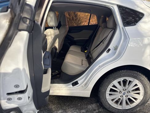 Used 2017 Subaru Impreza 2.0i Premium w/ BSD & Rcta/SRF/Eyesight image 10