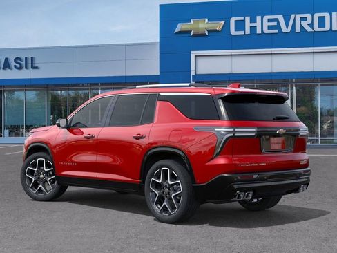New 2026 Chevrolet Traverse High Country w/ LPO, Floor Liner Package AWD/4WD image 3