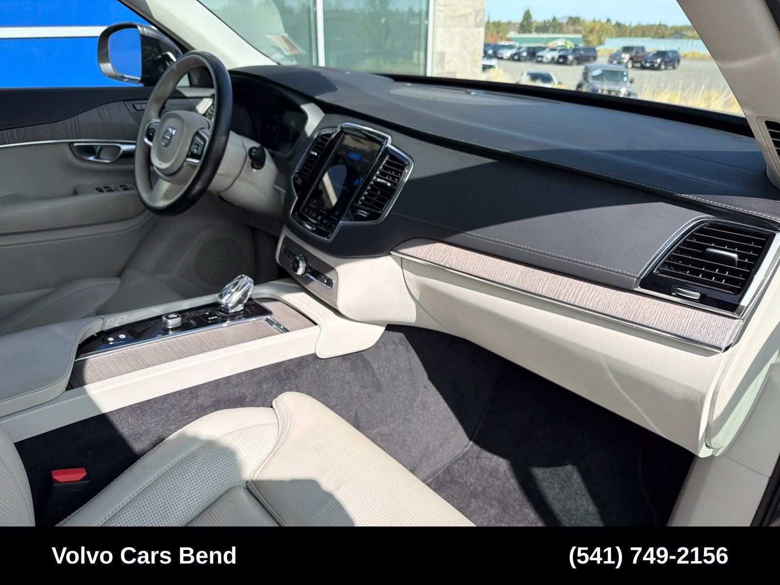Used 2023 Volvo XC90 B6 Ultimate w/ Protection Package Premier AWD/4WD image 27