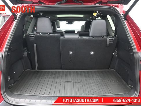 Used 2026 Toyota Grand Highlander AWD Hybrid image 34