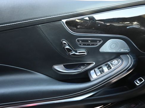 Used 2016 Mercedes-Benz S 550 4MATIC Coupe image 30
