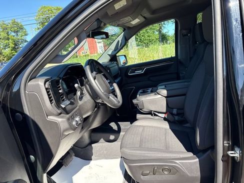 Used 2023 GMC Sierra 1500 SLE AWD/4WD image 8