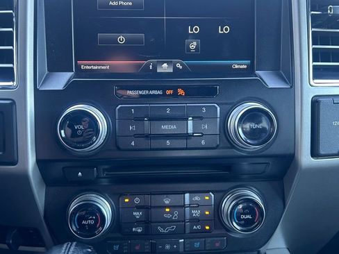 Used 2015 Ford F150 Lariat w/ Equipment Group 502A Luxury image 23