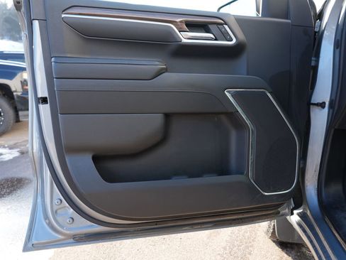 Used 2023 Chevrolet Silverado 1500 RST image 14