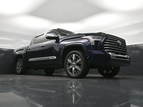 Used 2022 Toyota Tundra Capstone AWD/4WD image 45