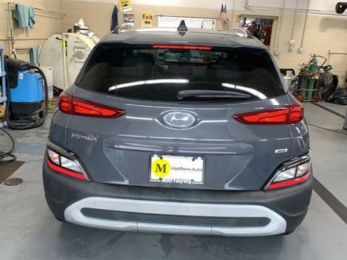 Used 2023 Hyundai Kona SEL w/ Convenience Package AWD/4WD image 4