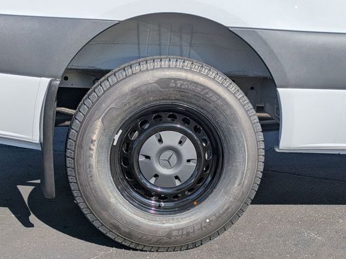 New 2026 Mercedes-Benz Sprinter 144 Cargo image 9