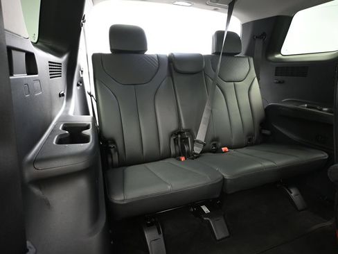Used 2025 Hyundai Palisade SEL AWD/4WD image 43