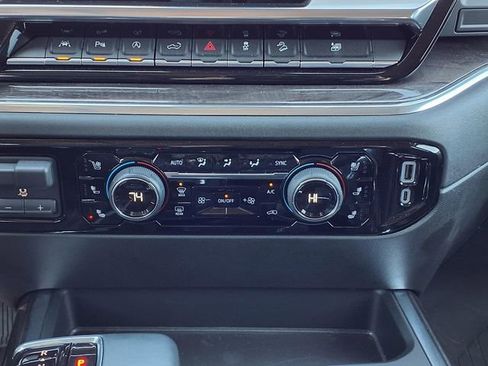 Used 2023 Chevrolet Silverado 1500 LTZ w/ LTZ Premium Package image 13