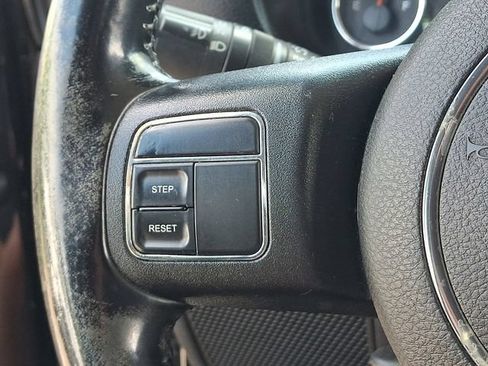 Used 2014 Jeep Wrangler Sport w/ Quick Order Package 24S AWD/4WD image 6
