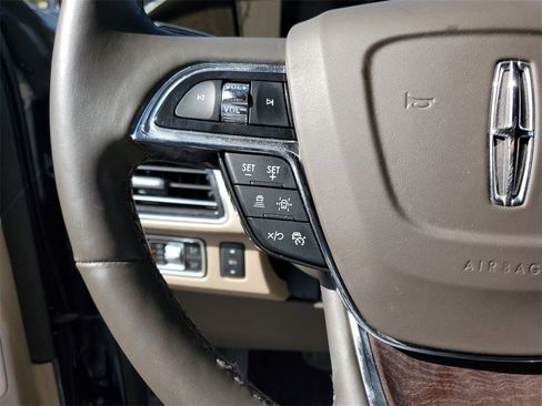 Certified 2022 Lincoln Navigator L Reserve image 24