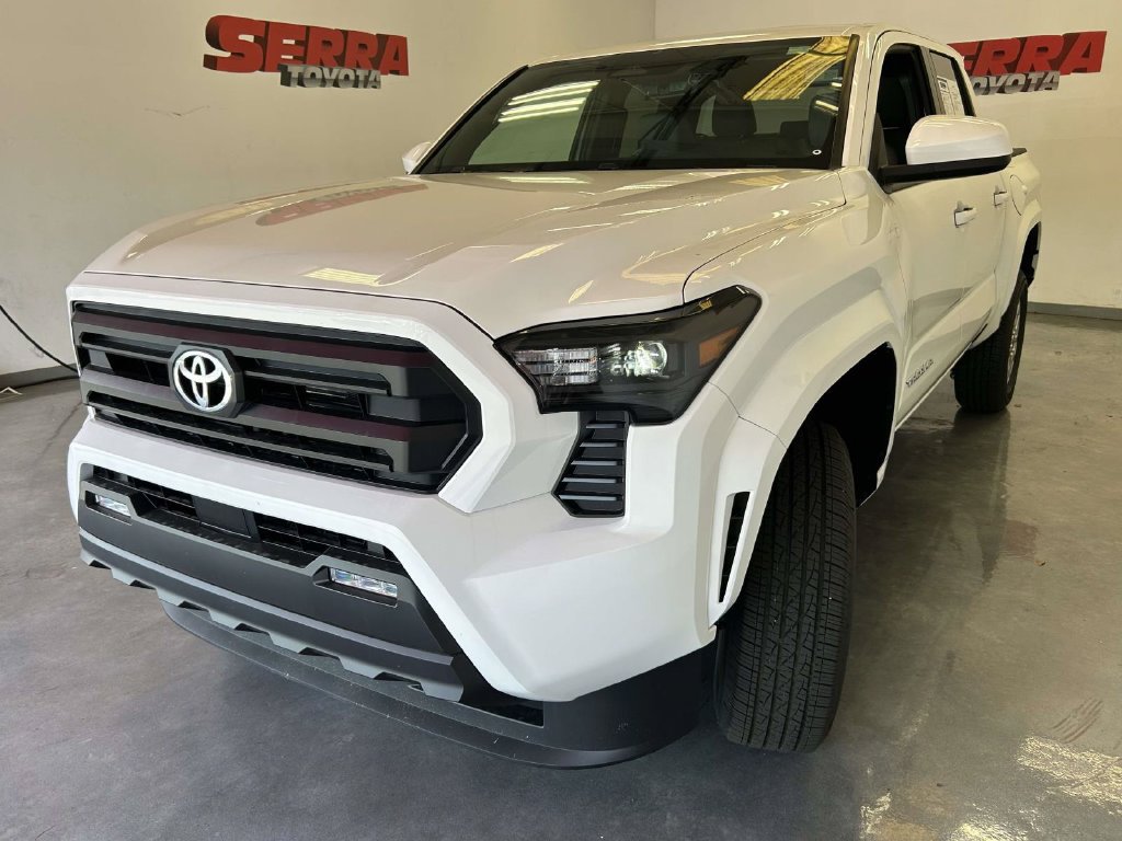 Used 2026 Toyota Tacoma SR5 RWD image 6