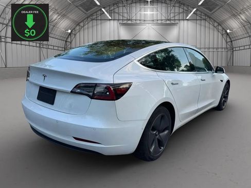 Used 2020 Tesla Model 3 Standard Range RWD image 5