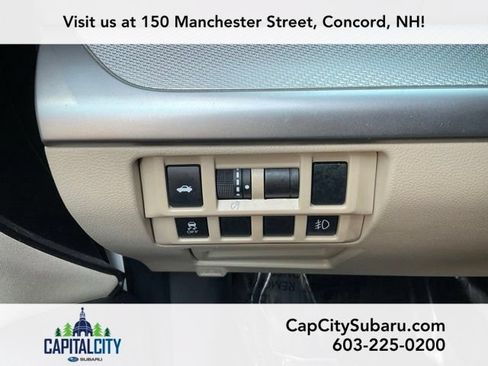 Used 2018 Subaru Legacy 2.5i Premium AWD/4WD image 28