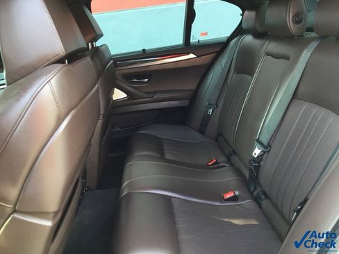 Used 2013 BMW M5 image 25