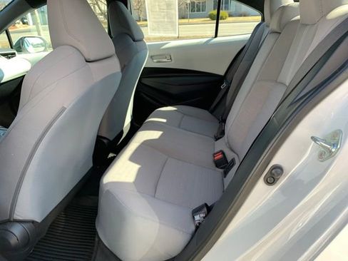 Used 2023 Toyota Corolla SE image 26