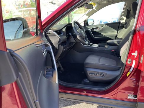 Certified 2023 Toyota RAV4 XLE w/ Convenience Package image 14