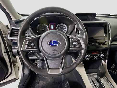 Used 2023 Subaru Forester Premium image 13