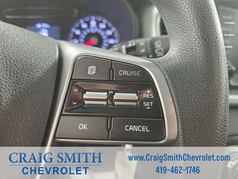 Used 2019 Kia Sorento LX image 18